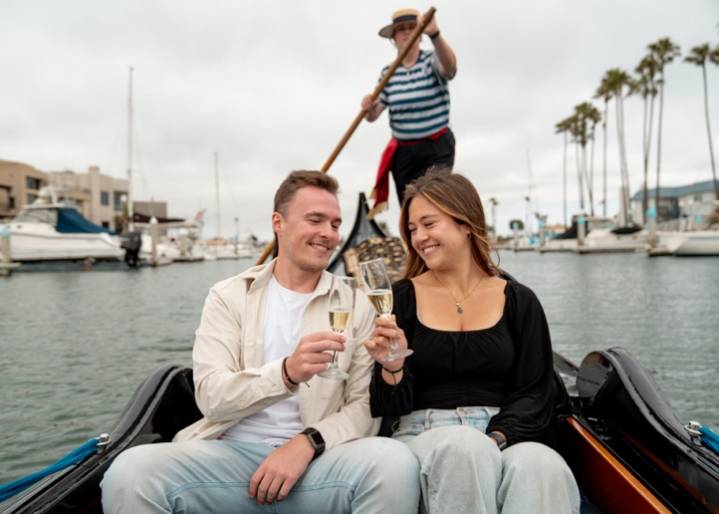 Business Briefs: Picnics on the Water, Nobu Open for Lunch, Chamber Celebrates New Businesses