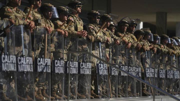 Pentágono retira a más de 1,300 efectivos de la Guardia Nacional desplegados en Los Ángeles