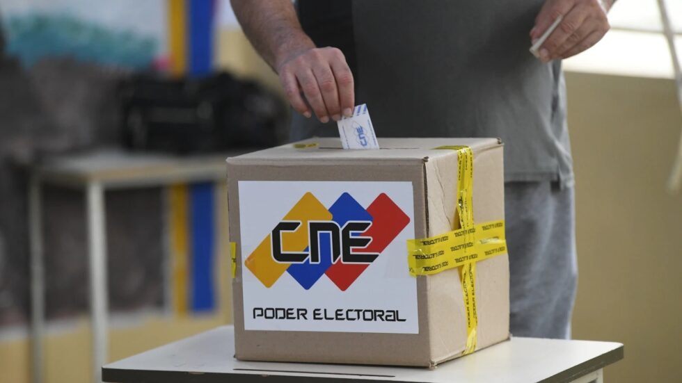 Legisladores merideños invitan a participar en las elecciones municipales y en la Consulta de la Juventud
