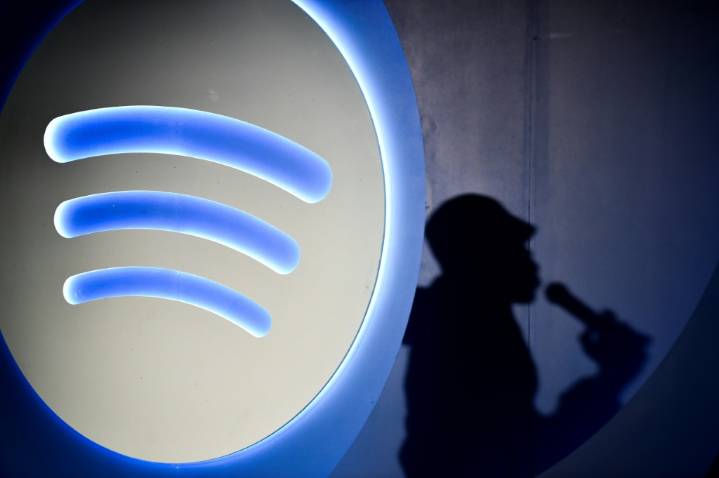 La industria musical, amenazada por los grupos generados por IA