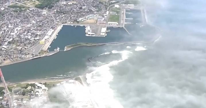 Tsunami hits coast of Japan after massive Russia earthquake