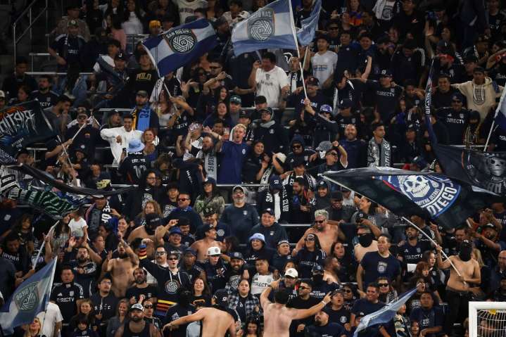Tom Krasovic: San Diego FC's gameday atmosphere, fanatical Frontera make for fútbol fun