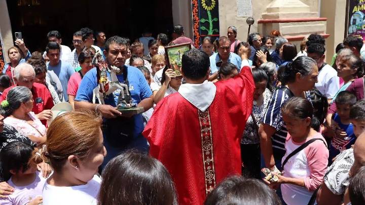 Celebran a Santiago Apóstol en Jiutepec; festejos regresan al templo
