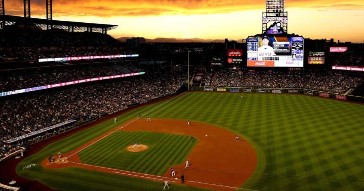 ¡SIGUE EN LLAMAS! Cal Raleigh gana el Home Run Derby por centímetros de diferencia