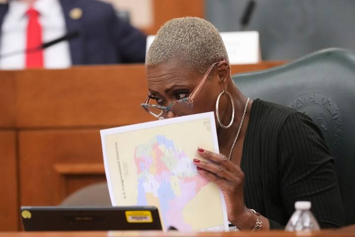 To get 5 more winnable US House seats in Texas, Republicans want to slice up the big metro areas