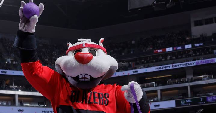 Blazers Mascot Panned in Leaguewide Rankings