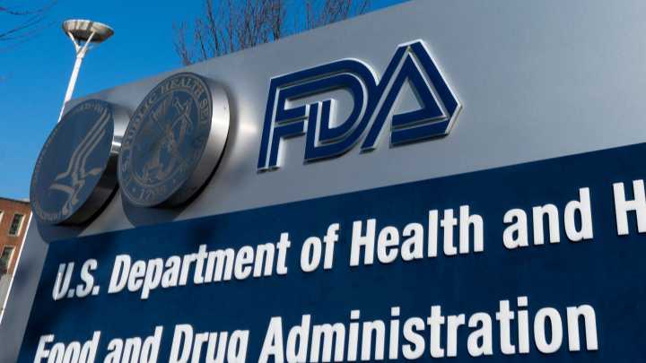 Experts alarmed by FDA panel review of antidepressants in pregnancy