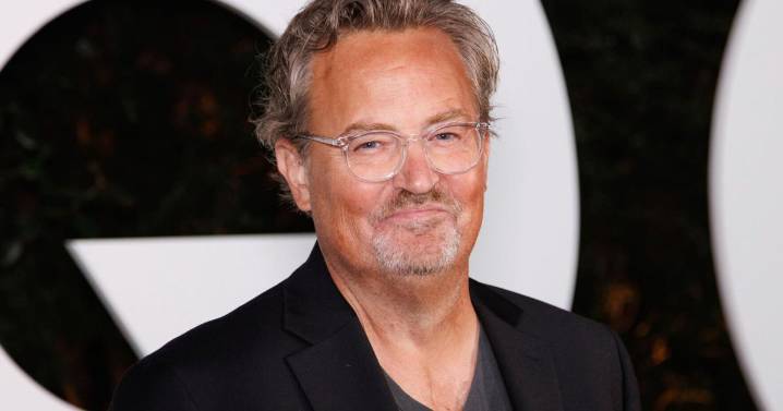 Médico que suministró ketamina a Matthew Perry y lo llamó "idiota" se declarará culpable