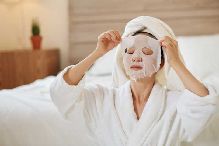 ‘Skeptical’ Shoppers Say This Korean Sheet Mask Vanishes Wrinkles After 2 Weeks