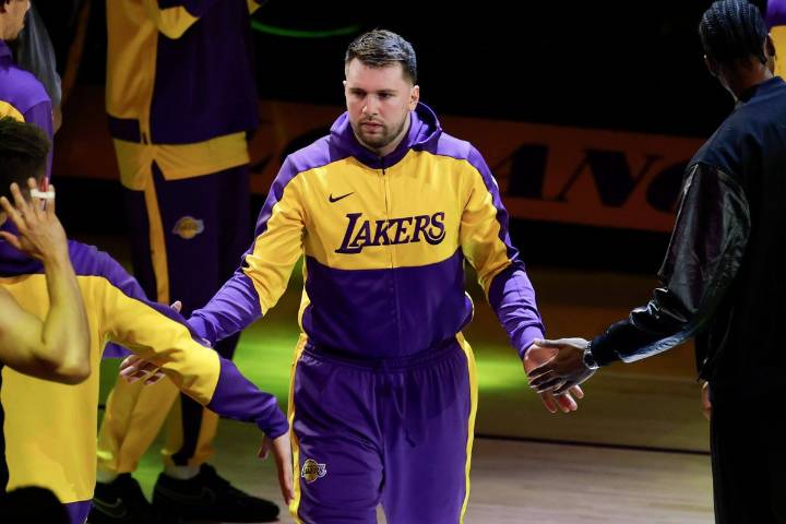 Luka Dončić recruiting for Lakers ahead of contract extension decision