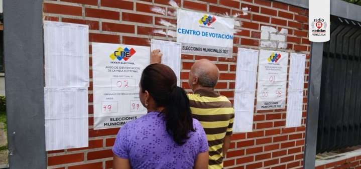 Con normalidad inició el proceso electoral en Venezuela