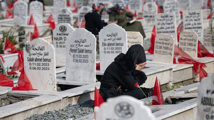 Google admite cómo falló su sistema de alerta de terremotos en Turquía en 2023: llegó sólo a 500 personas (de 10 millones)