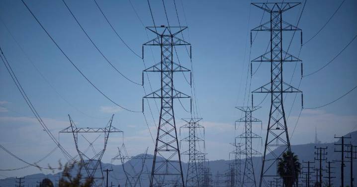 Contributor: How California can cash in on federal incentives for green power before they disappear