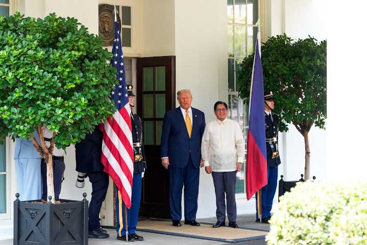 Trump says Philippines will pay 19% tariffs after striking deal 