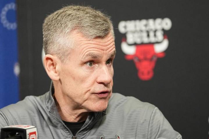 Los Bulls y el entrenador Billy Donovan acuerdan una extensión de contrato