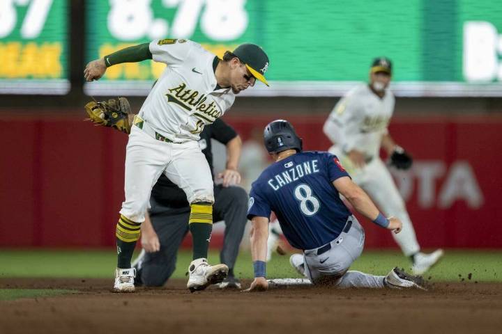A’s snap winning streak with 3-1 loss to Mariners
