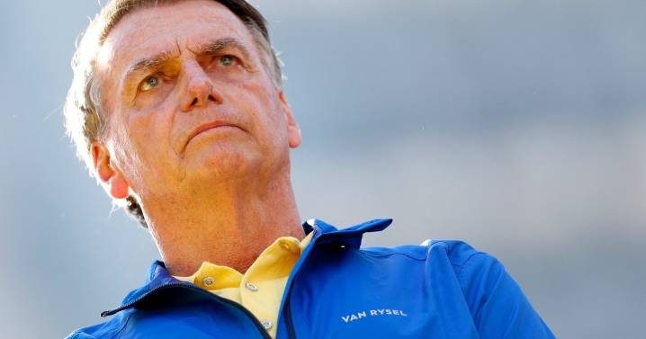 Como Cristina Kirchner, hay otro expresidente con tobillera electrónica: restricciones para Jair Bolsonaro