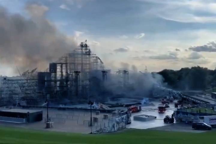 Voraz incendio arrasó el escenario principal de Tomorrowland a dos días de dar inicio el festival musical