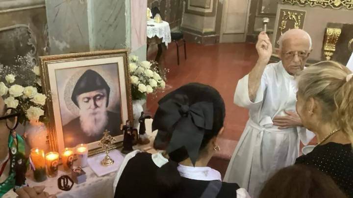 La reliquia de San Charbel visitó el Beaterio de San Juan del Río