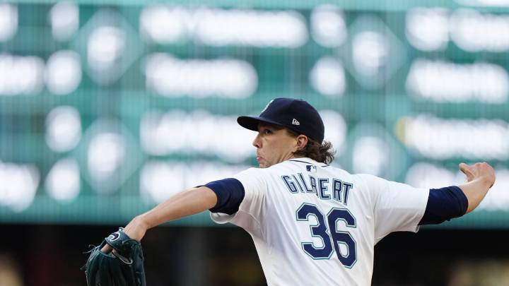 Mariners cool the red-hot Brew Crew in 1