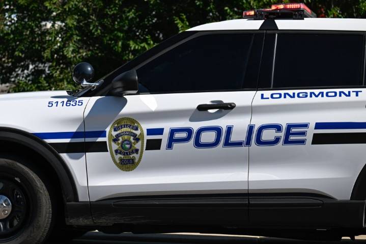 2 die in separate motorcycle crashes on Hover Street in Longmont