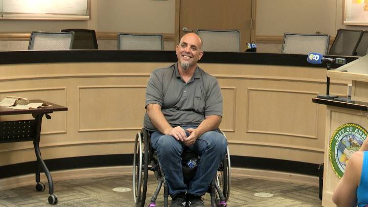 Paraplegic pilot soars into Ammon Days, inspiring all to reach for the sky