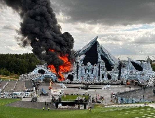 Grave incendio en el escenario principal del Tomorrowland, en Bélgica, a dos días de su inicio