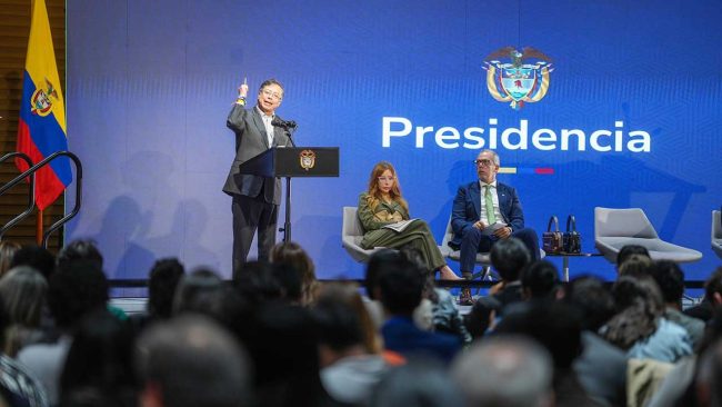 Orden terminante del Presidente: ‘ni una tonelada más de carbón de Colombia a Israel’