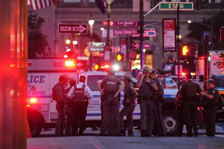 Tiroteo en Manhattan: Policía informa de varias personas baleadas, incluido un oficial