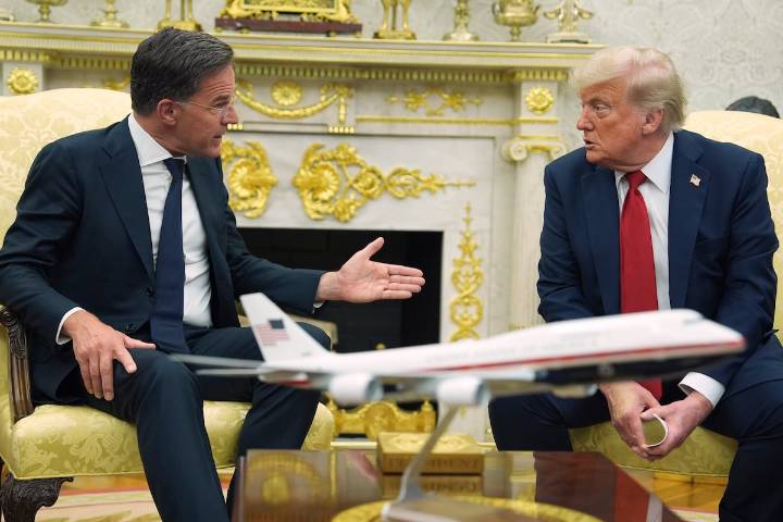 Trump amenaza a Putin con aranceles del 100% si no hay un acuerdo de paz en Ucrania antes de 50 días