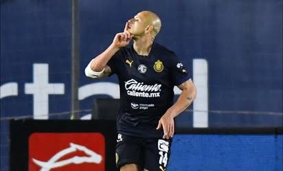 La Femexfut abre investigación contra “Chicharito”