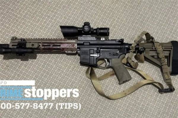 Compró tirador de NYC rifle a su jefe