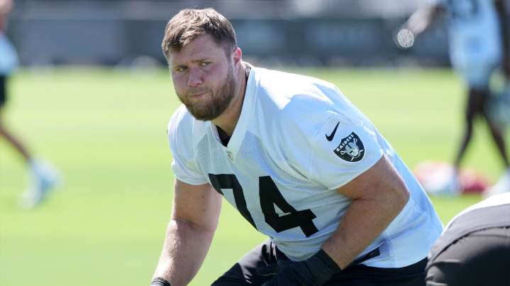 Kolton Miller agrees to $66 million contract extension with Raiders