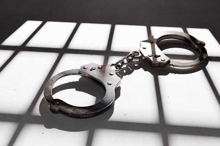 Detención de mexicanos en Florida genera polémica institucional