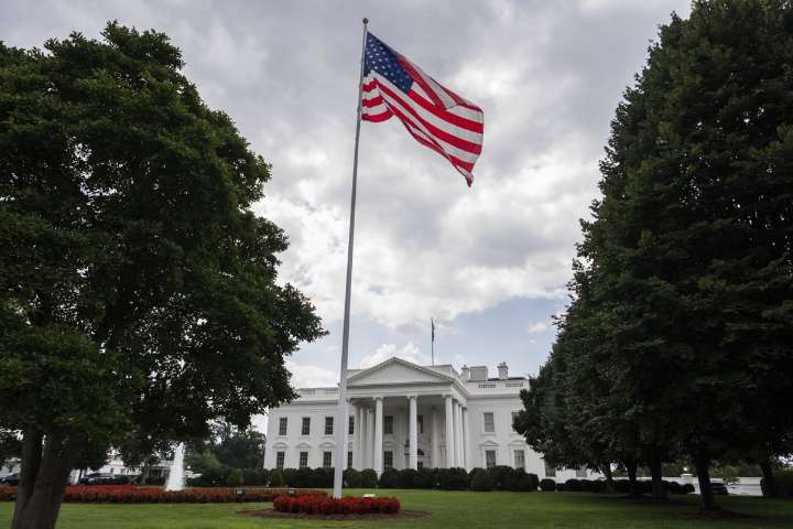 Trump administration is launching a new private health tracking system with Big Tech's help