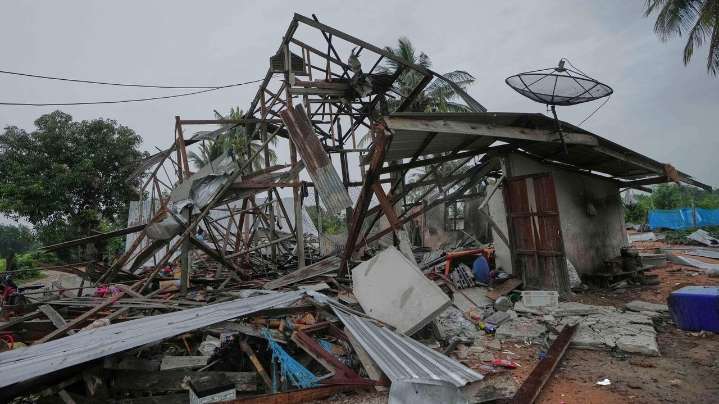 Thai and Cambodian leaders to meet in Malaysia for talks to end deadly border dispute