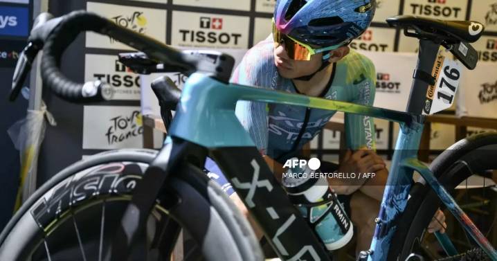 ¿Cómo llegan los ciclistas colombianos a la tercera semana del Tour de Francia?