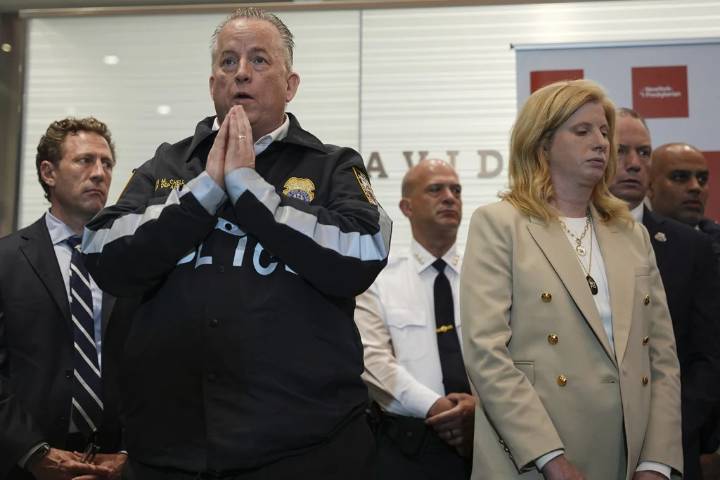 What to know about the deadly Manhattan shooting and suspected gunman