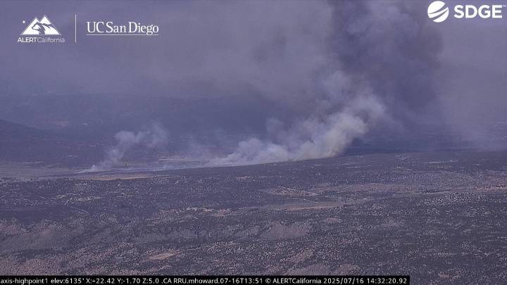 Dale Fire spreads quickly in Riverside County, evacuations ordered