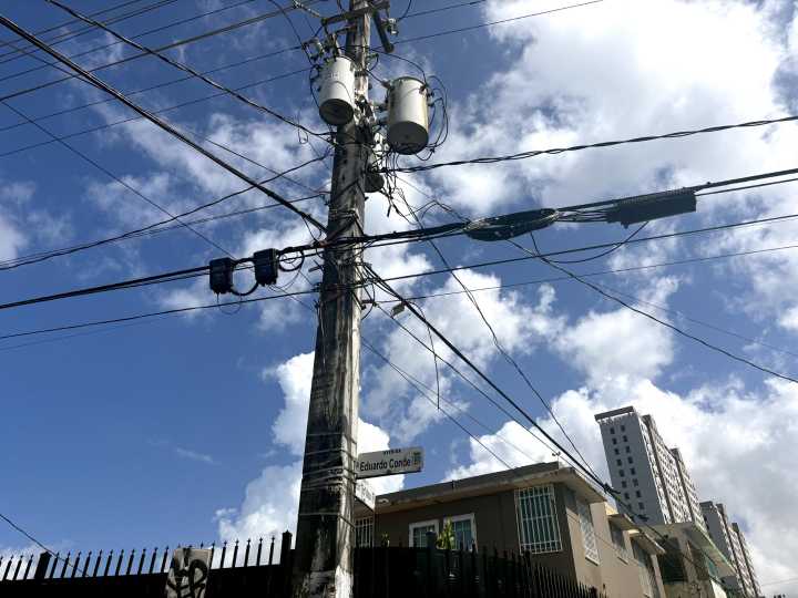 Los apagones exacerban problemas mentales como la ansiedad o la depresión en Puerto Rico