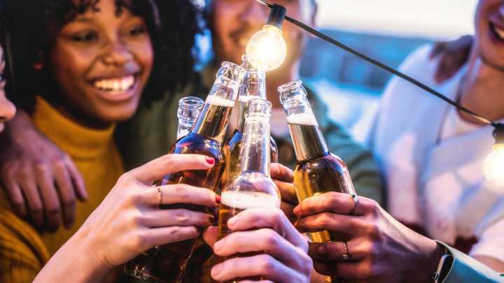 Why This New Curved Beer Bottle Design For The Beach Is Every ER Doc's Nightmare
