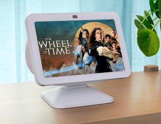 Amazon's technology, style, and functionality are the best-sellers that are setting trends this month.