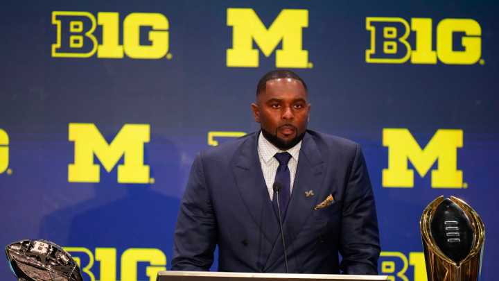 Wolverines' 3-man quarterback competition has no hard feelings: 'They all stick together'