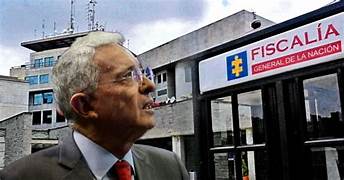Álvaro Uribe condenado en primera instancia