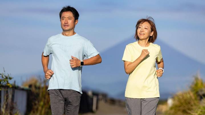 Marcha japonesa: el método de caminar que te beneficia más