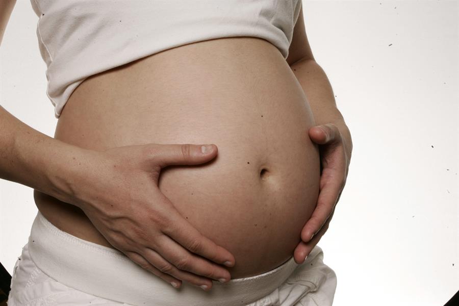 Texas exige al estado de Nueva York multar a una doctora por recetar píldoras abortivas