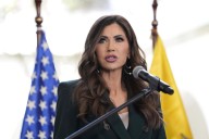 Corte de apelaciones permite a Trump poner fin al TPS para para migrantes de Centroamérica y Nepal