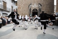 ¿Los chicos con las chicas deben bailar?: ya no es así en el baile más tradicional de la Seu d’Urgell