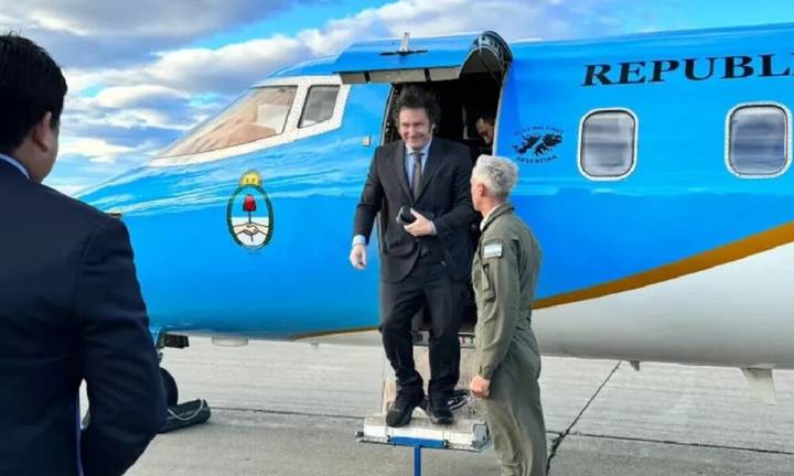 Milei viajará dos veces a EEUU el próximo mes para buscar inversiones