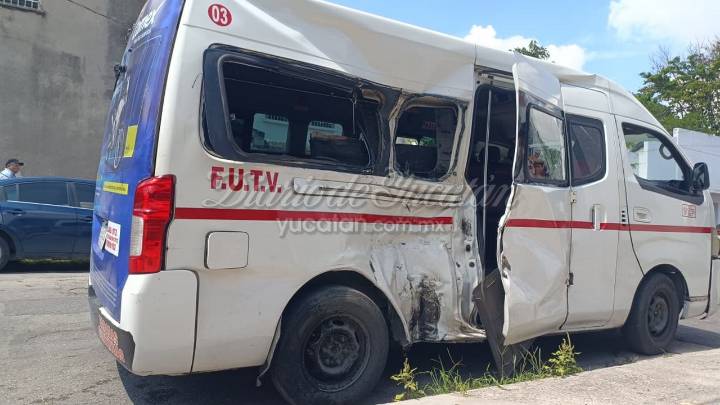 Aparatoso accidente en avenida Itzáes de Mérida; policía resulta gravemente herido